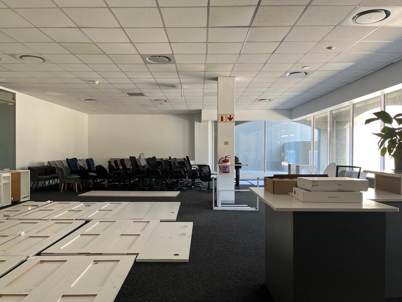 To Let Commercial Property for Rent in Claremont Western Cape